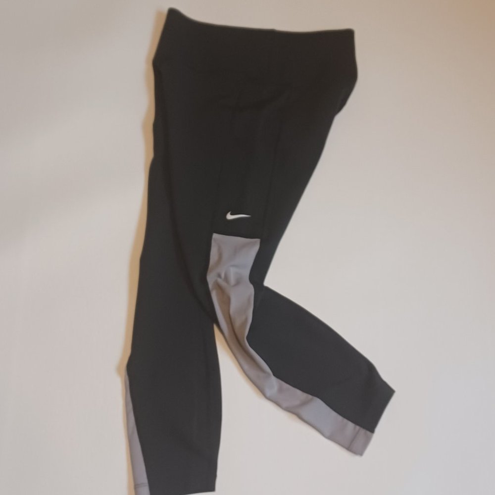 NIKE DRI-FIT LEGGINGS